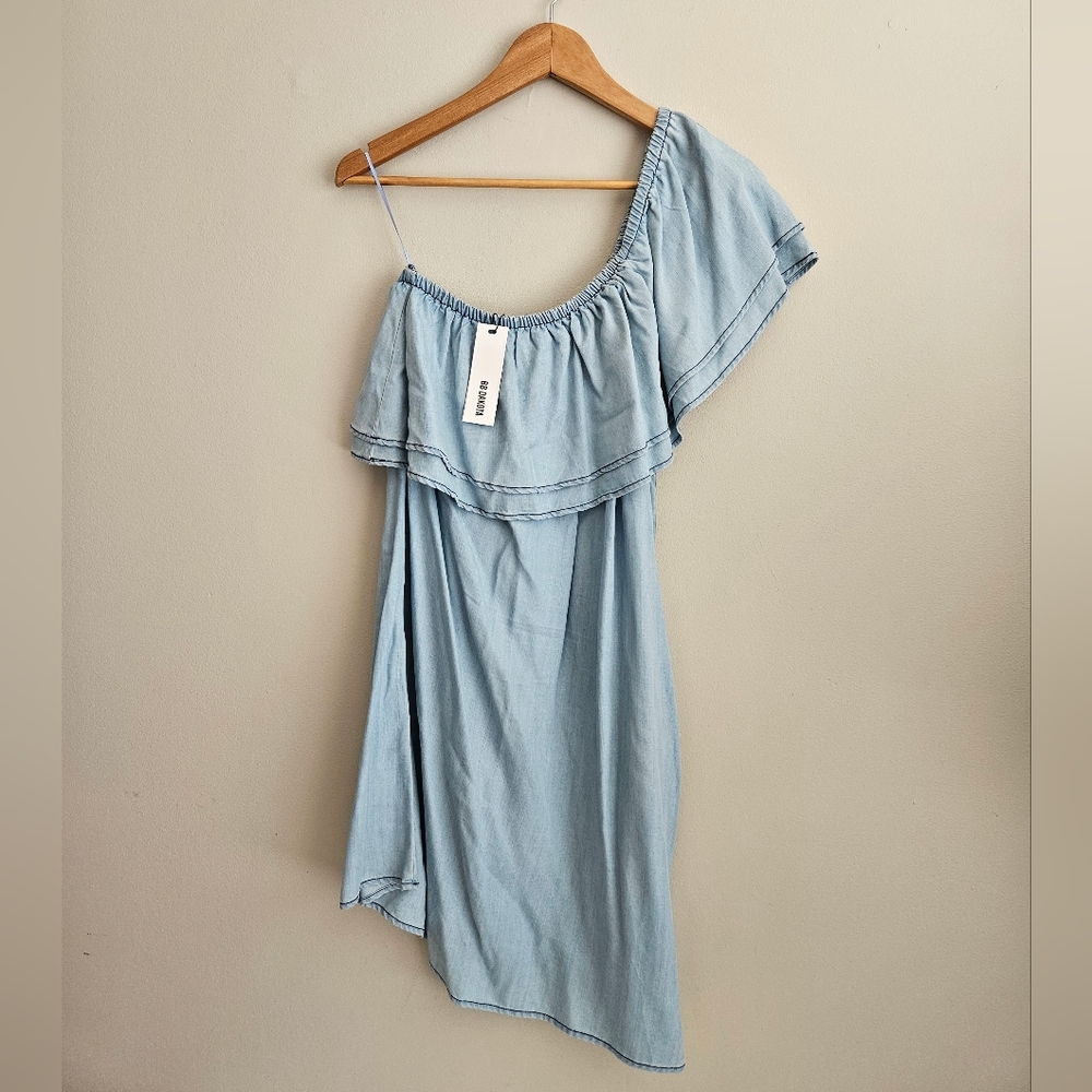 NWT BB Dakota Dress Isla One‎ Shoulder Denim Ruffle Elasticized Light Size Large - Picture 2 of 7